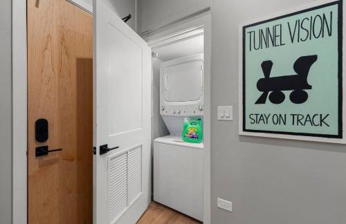 Steps from the Lake Edgewater Modern 2BD 2BA - Photo 27