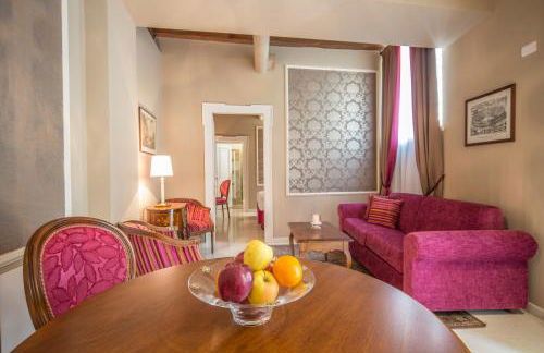 Lady Capulet Apartments - Photo 66