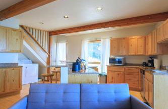 Amazing Oceanview 2 bedroom Oceanfront! by OceanviewHotTubs Shelter Cove, CA Tesla EV Station - Foto 66