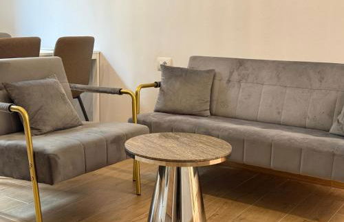 Milan - 2BR 2BA Apt - 5 min walk to Metro & Train - Foto 4