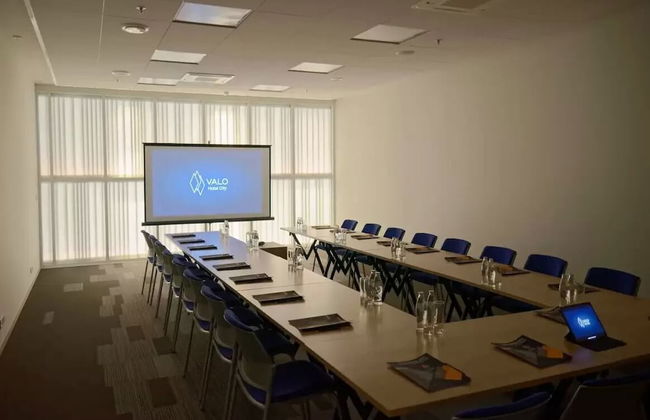 Valo Hotel City - Photo 49