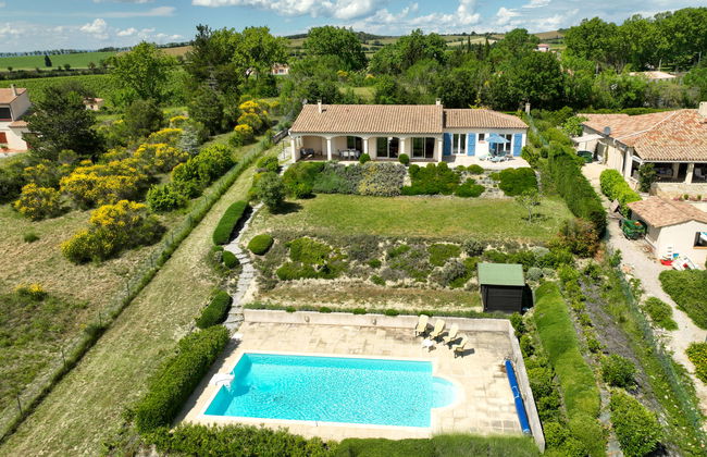 4 bedroom House in Cailhau with private pool and garden - Photo 1