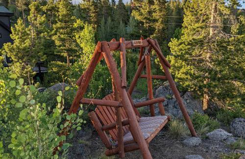 Mtn-View Retreat with Hot Tub in Granby! - Foto 25