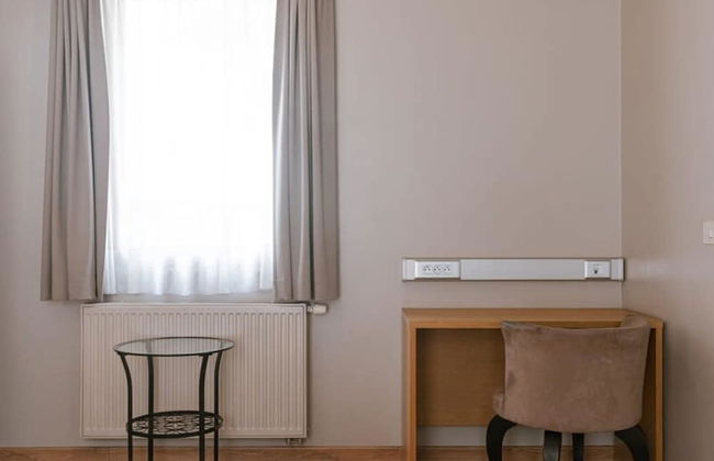 Lovely Andr Farm in the Greenery of Kortrijk - Photo 16