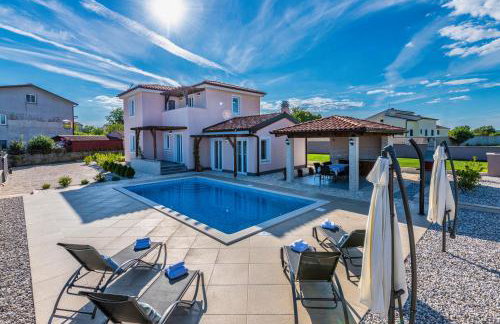 Villa Niko, your Ideal Summer Oasis near Poreč - Foto 24