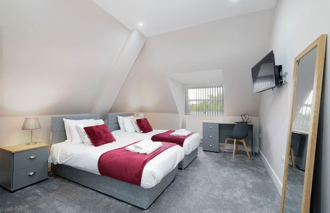 Crown Place 2 & 3 Bedroom Luxury Apts - Foto 76