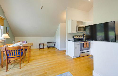 Romantic, Secluded Vermont Getaway with Hot Tub - Foto 6