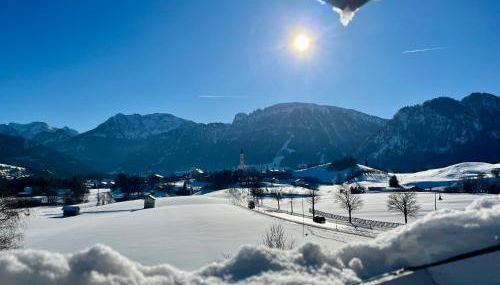 Gemütliches Dachgeschoss-Apartment mit Alpenblick - Foto 3