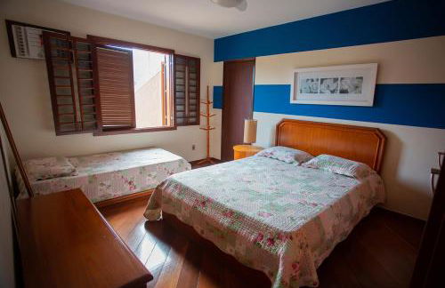 Casa a 50m da Praia de Itacoatiara Niteroi RJ - Foto 5