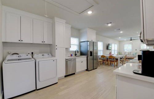 Flamingos on 45th Main - 3 King beds - Great vibe! - Foto 27