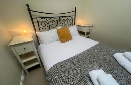 Nant Meigan, Georgian Townhouse in centre of Aberaeron, dog friendly - Foto 8