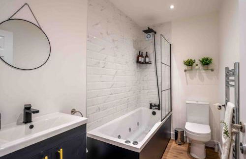 Luxe Ocean+playroom+Seascape - Photo 28