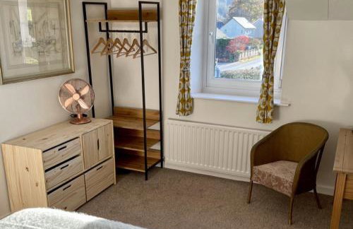 Taylor Way - Superb Apartment with Living Room and Private Gated Parking - Foto 13