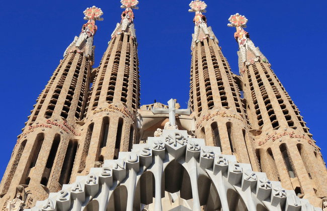 Tour completo por Barcelona em grupo reduzido com ingressos - Foto 1