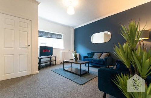 Holt House - Photo 20