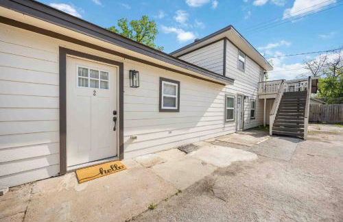 Steps from the Best of the Heights-Modern Comfort! - Foto 22