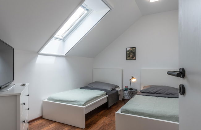 Komarov Pkk031 in Kladruby nad Labem - Foto 13