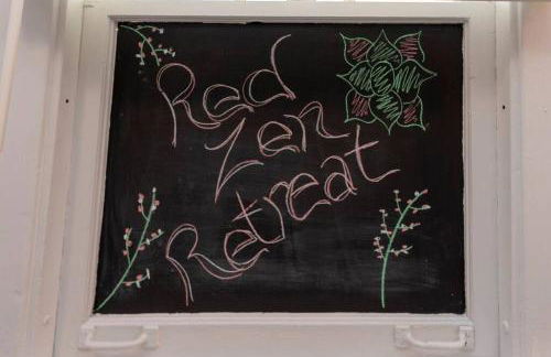 Downtown Retreat, Hot Tub, Firepit, Grill - Foto 59