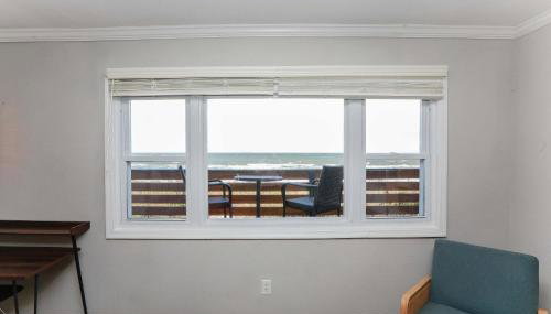 1866 EOV Beach Suite - Photo 4