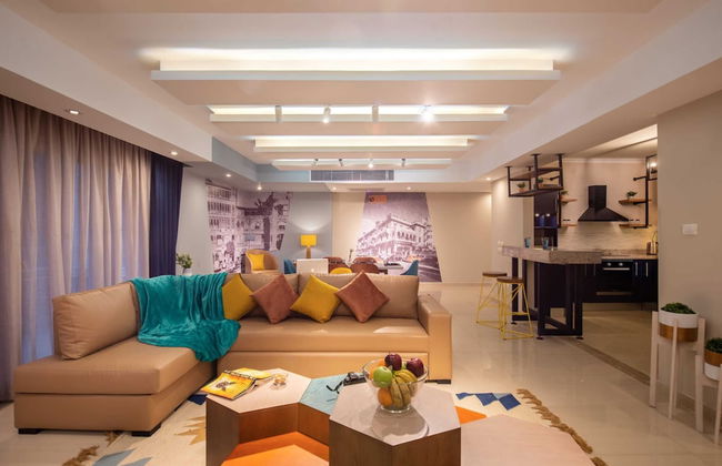 Xuru Stays I Waterfront Designer 2BR - 5 min to Airport - Foto 29