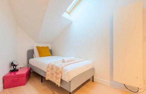 3 bedroom apartment with parking & balconies - Foto 28