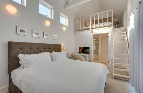 Beachfront Malibu House with Sauna and Ocean-View Deck - Foto 35