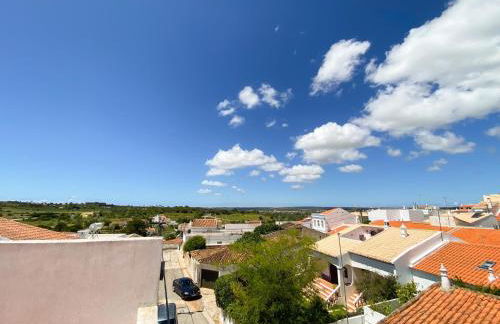 Retreat with Terrace and View in Espiche #1887 - Foto 19