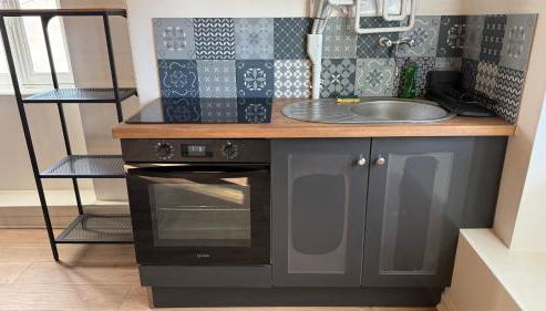 27 CHIC & COSY NOIRETABLE F2 55m2 WIFI SMART TV NETFLIX - Foto 5, stove, heating, toaster