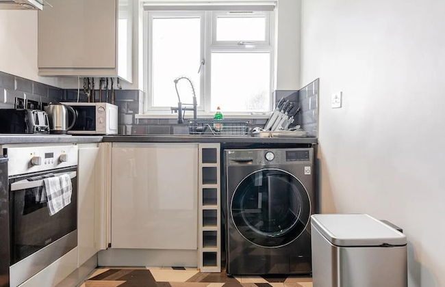 Captivating 2-bed Apartment in Birmingham - Foto 5