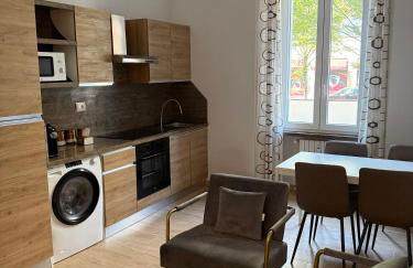 Milan - 2BR 2BA Apt - 5 min walk to Metro & Train - Foto 2