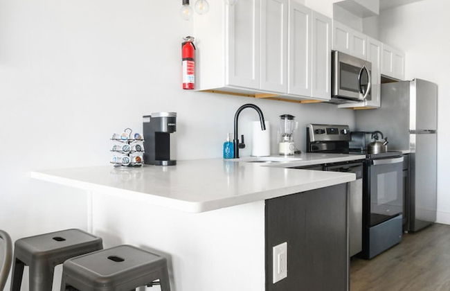 Luxury Studio 30 Mins to Manhattan Evonify - Photo 13