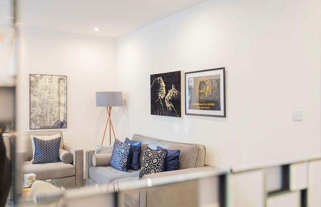 Stylish Block Of Apartments By AV Stays Croydon - Photo 49