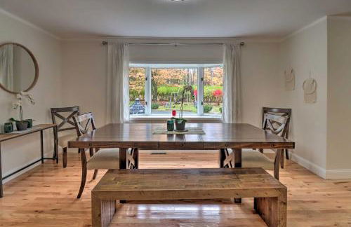 Pocono Home with Hot Tub, Fireplace and Game Room! - Foto 12