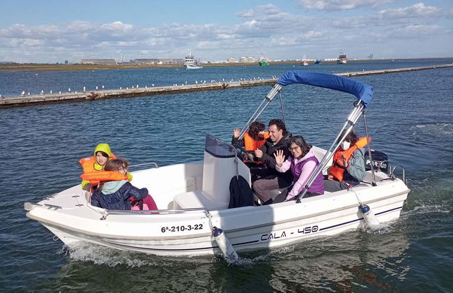 Punta Umbría Private Boat Rental Without License - Photo 2