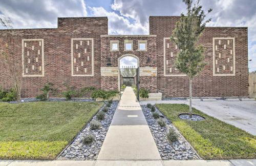 3 Mi to Downtown Relaxing Stay in Edinburg Apt! - Foto 3