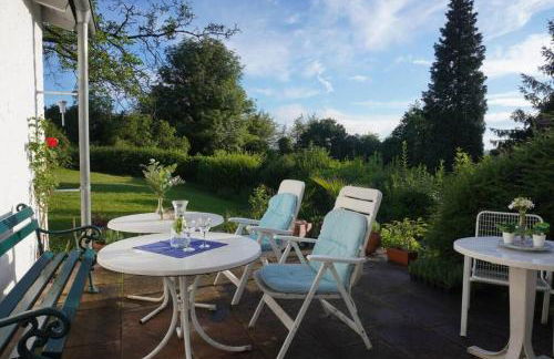 Grüne Wohlfühloase mit einmaliger Aussicht - Foto 8