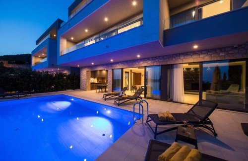 Luxury Villa Helios 5* - Foto 1