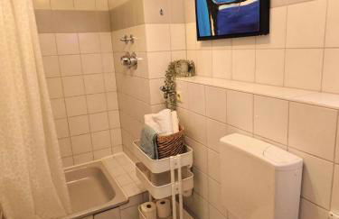 ZEN Apartment - Garage - Smart TV - Kitchen - Foto 6