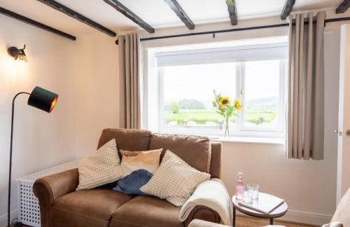 Northern Hideaways Castle Hill View, Bellingham - Photo 31