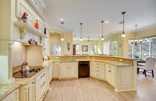 Ranch-Style Florida Retreat with Pool and Lanai - Foto 10