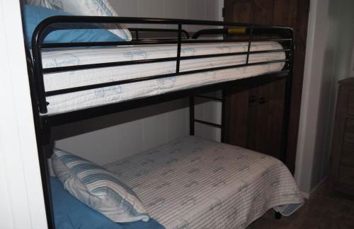 Lorlee - A Large and Luxurious Lakefront Cottage! - Foto 44