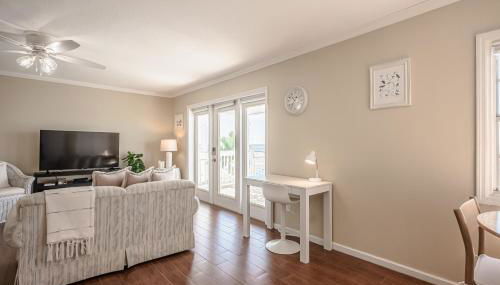 Sunny 1 Br Condo on the Water in St Petersburg, FL - Foto 4