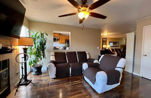 By Popular Demand - Richmond - Foto 3