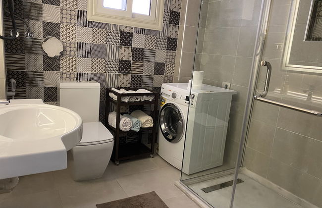 Nile View Apartment - Sleeps 4 & Balcony - Foto 17