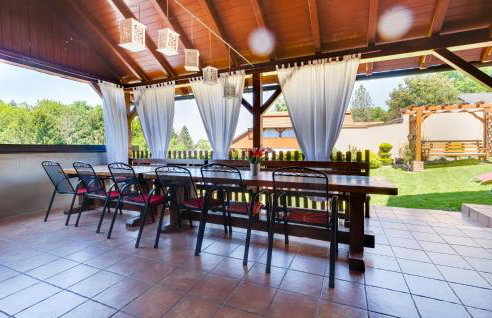 Four-Bedroom Holiday Home In Velika Buna - Foto 13