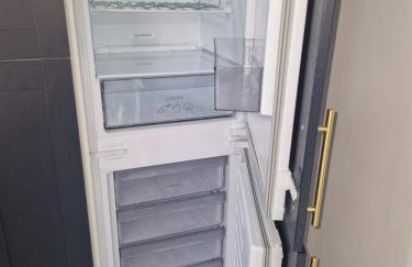 Modern 5 bedroom house with parking, London - Foto 27