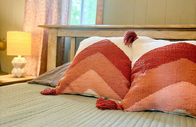 Portage Lakeside Cabins - Photo 4