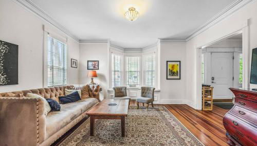 Elegant Montclair 5BR Near NYC & MetLife World Cup - Foto 2