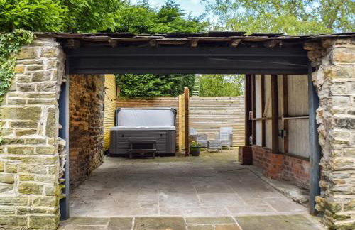 Ye Olde Mottram Chip Shop - Foto 16