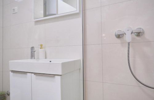 Apartment Queen - Photo 88